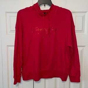 Cute casual sweatshirt!